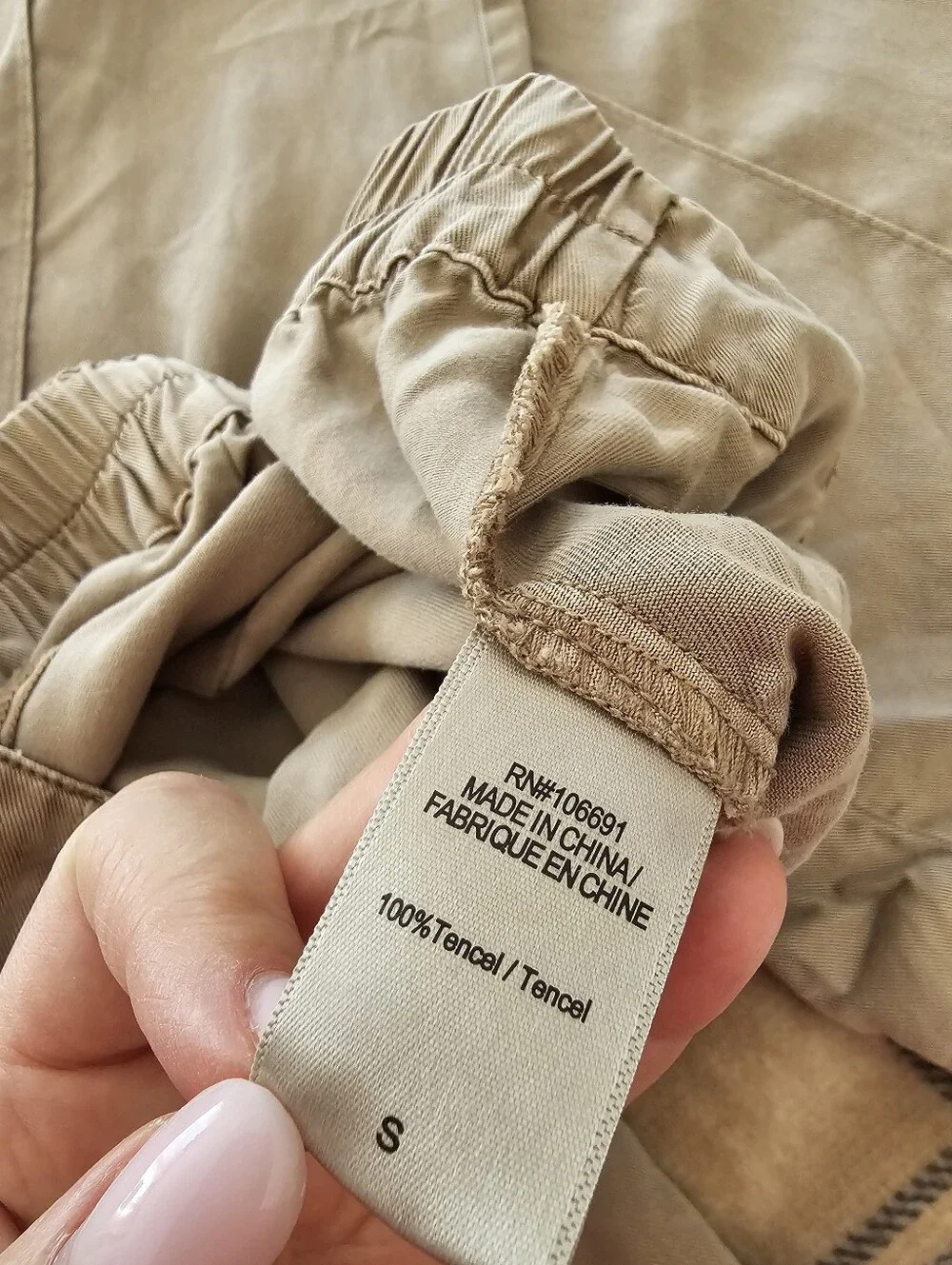 Everyday Wide-Leg Pants in Tan - Picture 6 of 9